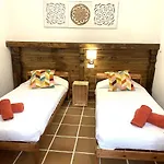Casa Del Amigo Carmelo Landsted Ye