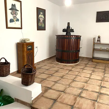 Casa Del Amigo Carmelo Landhaus *