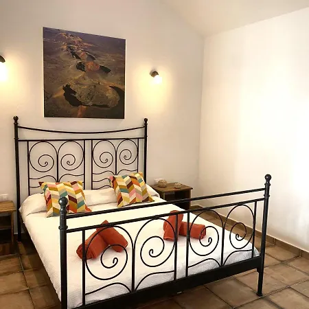 Casa Del Amigo Carmelo Landhaus *